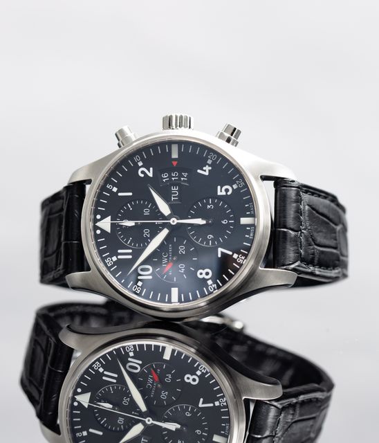 IWC Pilot's Chrono IW377701 Image 6